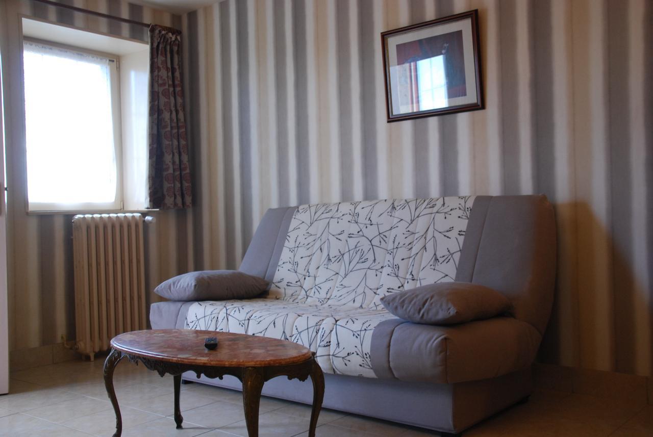 Au Domaine De Rimou Villa Eksteriør billede
