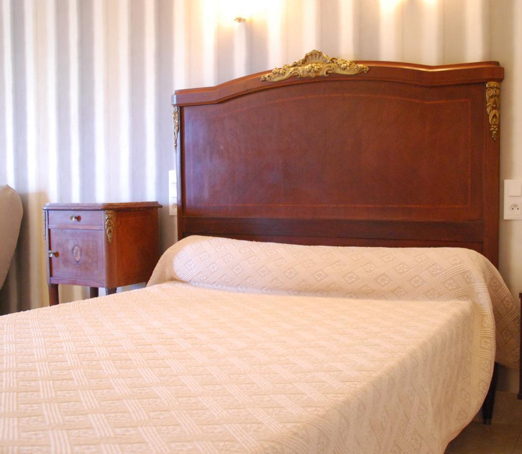 Au Domaine De Rimou Villa Eksteriør billede